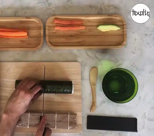 traditionelles Maki-Sushi-Rezept Schritt 3