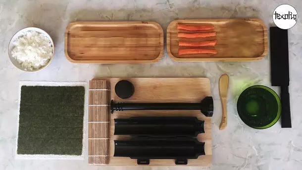 Innovative hosomaki sushi recipe step 1
