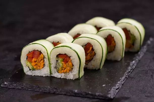 Sushi vegano de calabacín